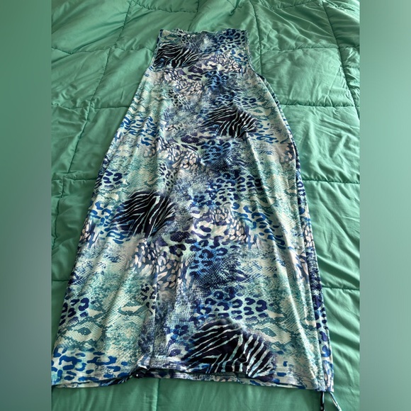 EUC Multiway Dress by CVG in Wild Thing, size M/L - Picture 3 of 5